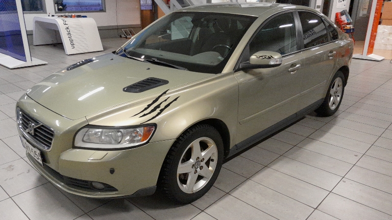 Volvo S40 1.8 125hv